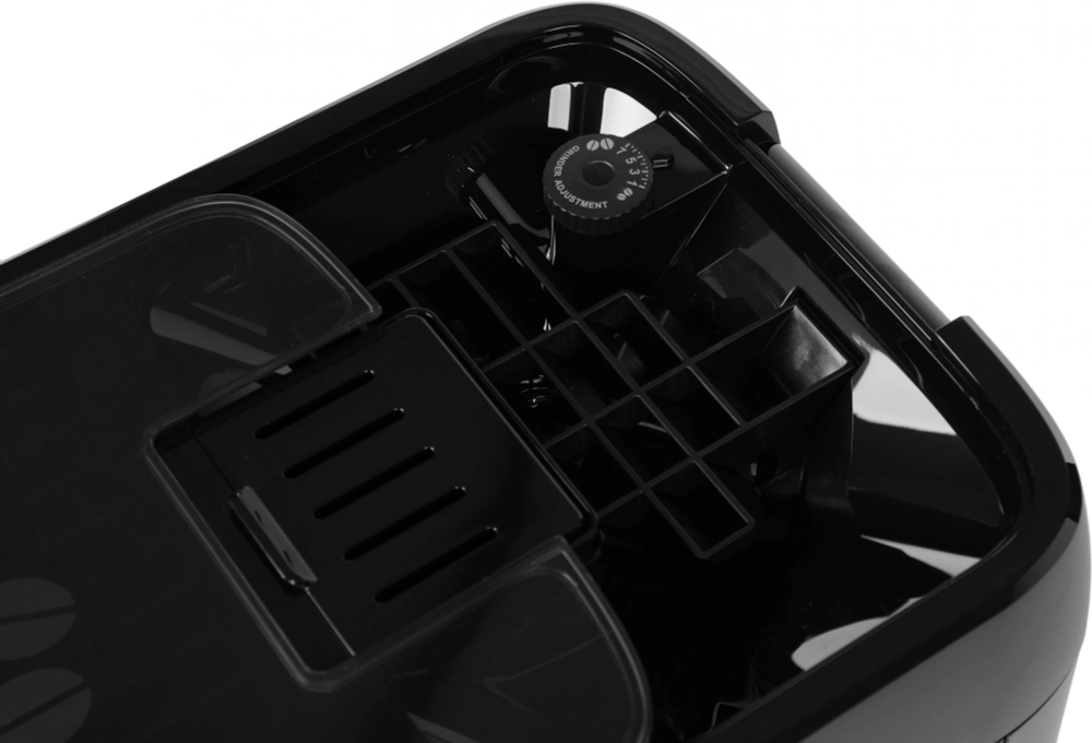 Кофемашина Delonghi Magnifica Plus ECAM320.70.TB 1450Вт титановый/черный
