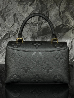 Сумка Louis Vuitton