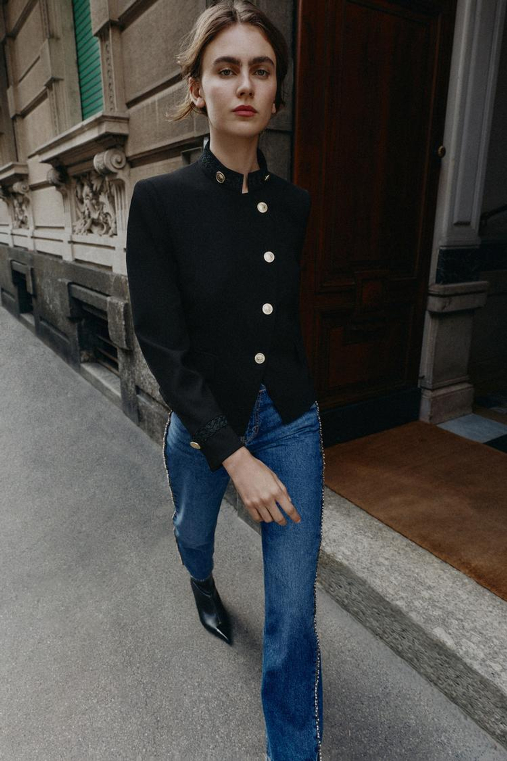 ZARA ДВУБОРТНЫЙ БЛЕЙЗЕР С ТЕКСТУРНОЙ ОТДЕЛКОЙ, ЧЕРНЫЙ