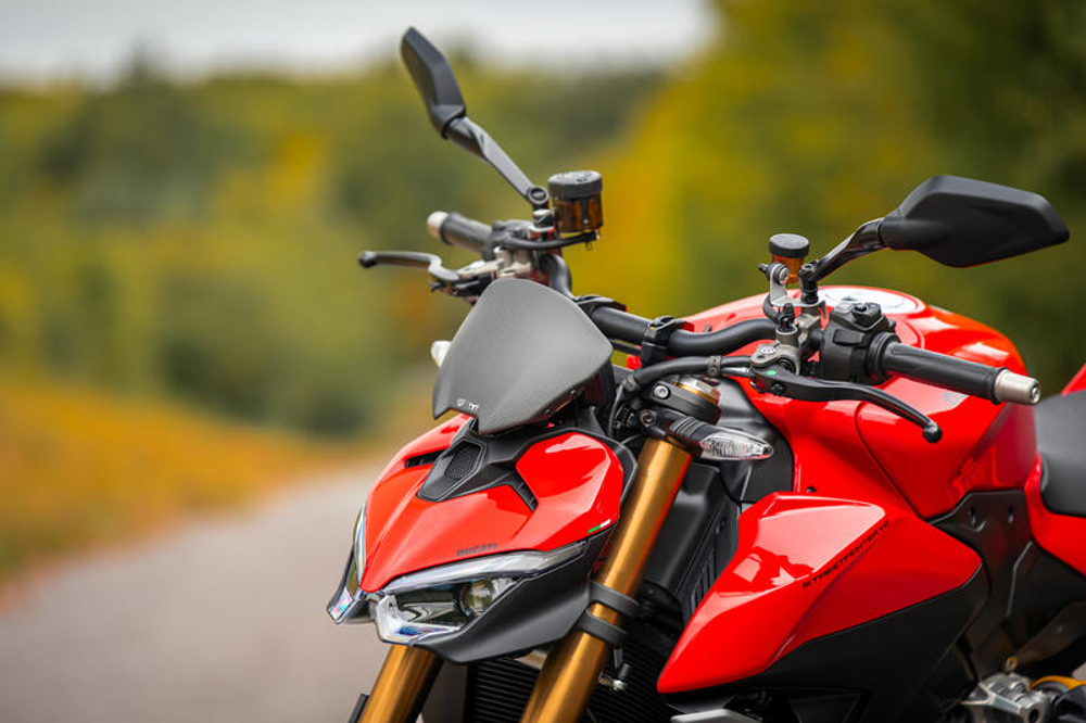 CNC Racing Ветровик карбоновый Ducati Streetfighter V4 (2025 - ) ZA221Y