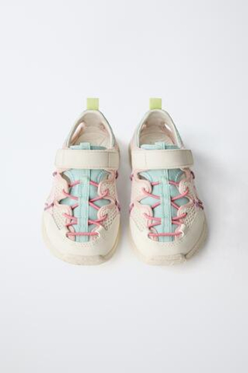 ZARA BAREFOOT КРОССОВКИ С ВЫРЕЗАМИ, БЕЛЫЙ