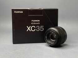 FujiFilm 35mm XC F2 царапки на передней линзе
