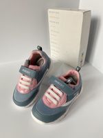 Новые кроссовки Geox, 23