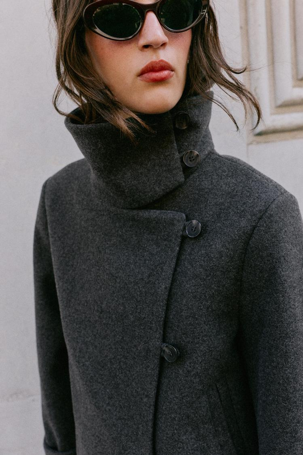 ZARA МЯГКАЯ ДВУБОРТНАЯ КУРТКА, СЕРЫЙ