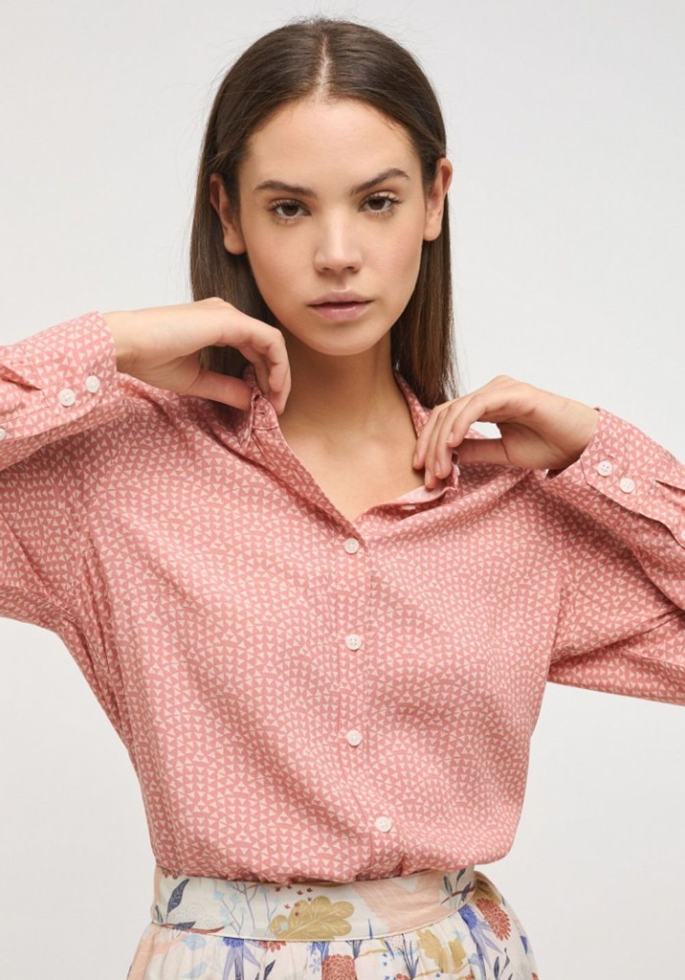 Блузка Emma Basic Aop 1013366-12387
