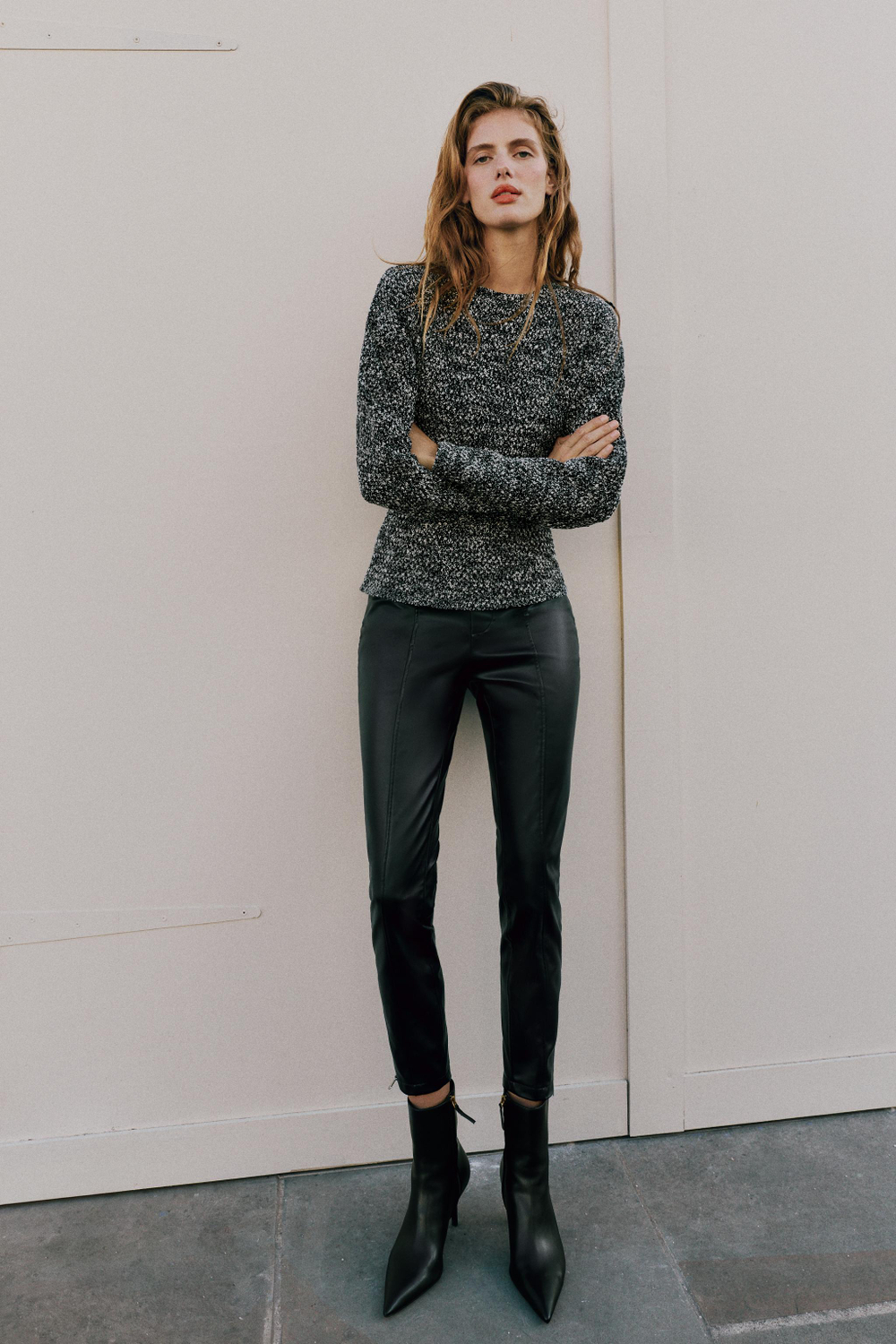 ZARA ТОП БУКЛЕ, БЕЛЫЙ/ЧЕРНЫЙ