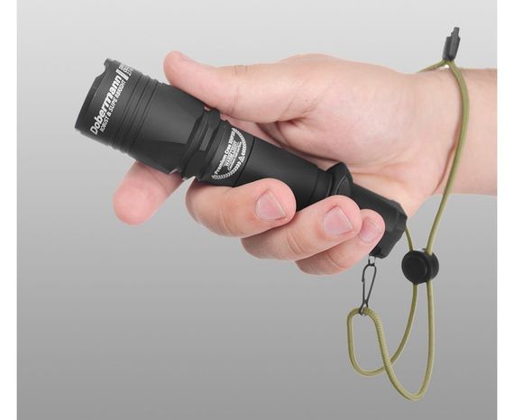 Тактический фонарь Armytek Dobermann Pro нейтральный свет