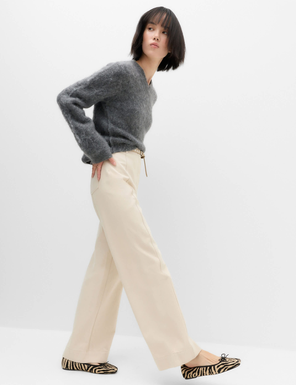 Брюки с высокой талией и широкими штанинами T57006312 - Marks & Spencer