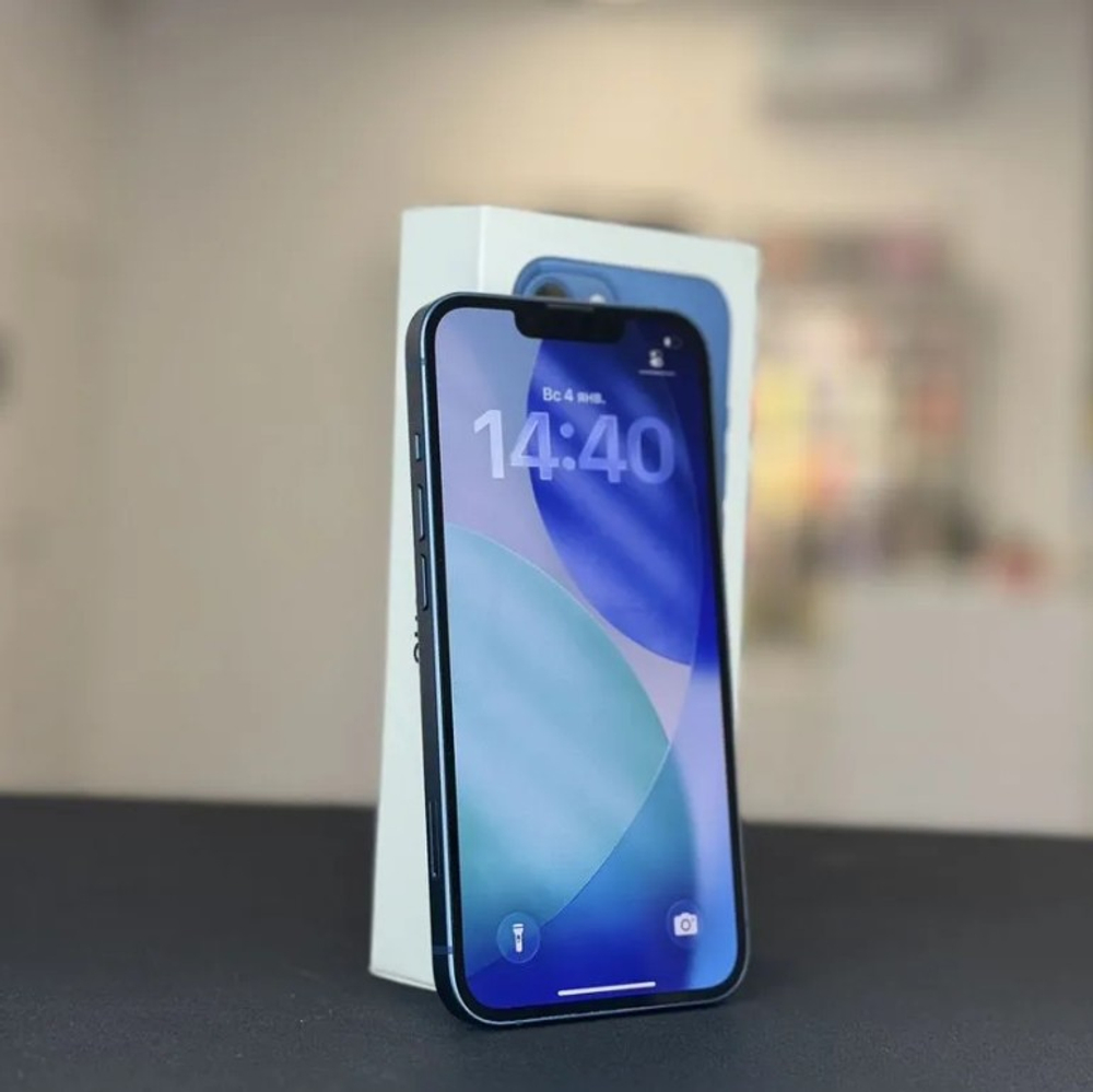 iPhone 13, 128 ГБ б/у
