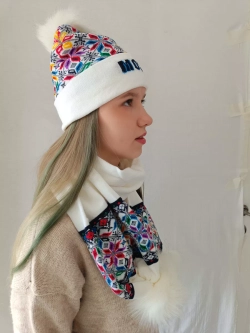 Шапка с шарфом комплект