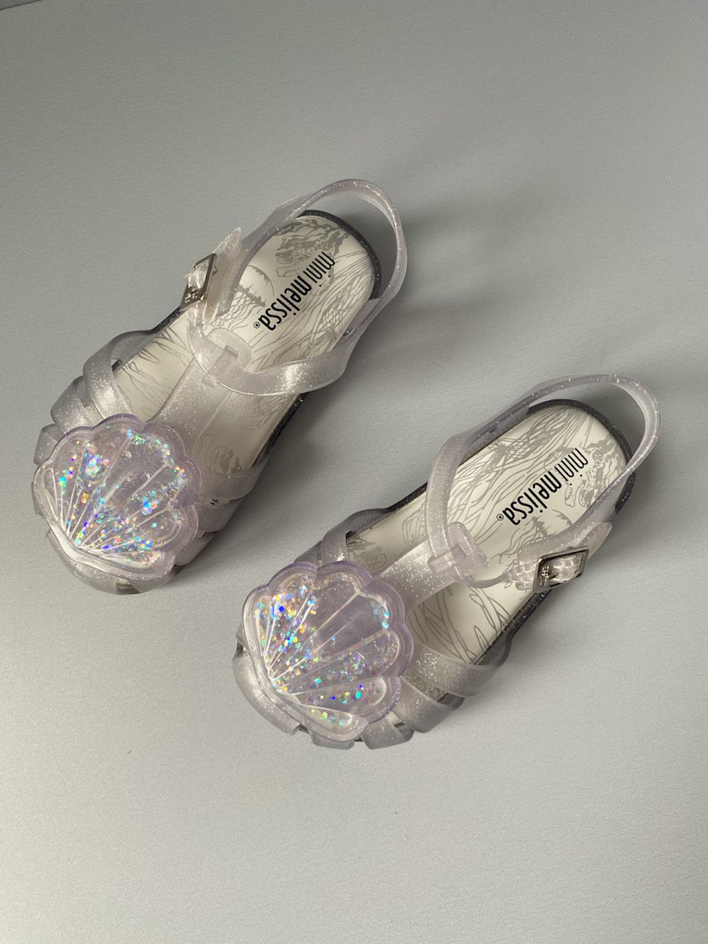Новые сандалии Mini Melissa, 25