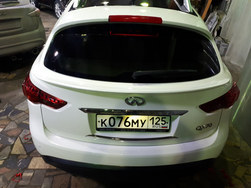 Спойлер багажника Лезвие Infiniti fx35 fx37 fx50 fx30d qx70d
