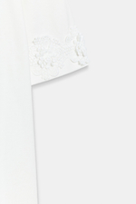 ФУТБОЛКА С ЦВЕТНОЙ ВЫШИВКОЙ — ZARA