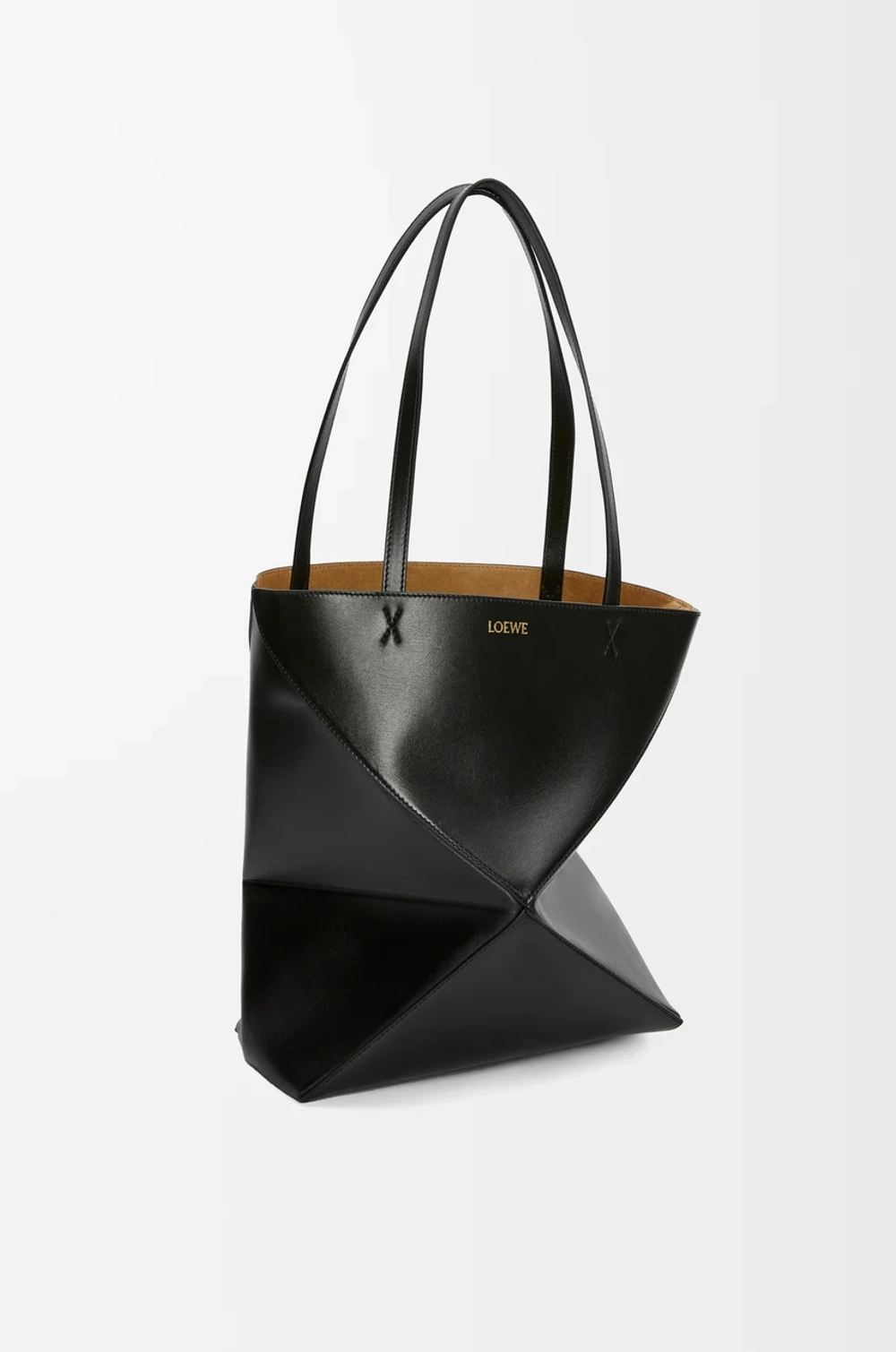 Loewe Средняя складная сумка-тоут Puzzle Fold из блестящей телячьей кожи, черный