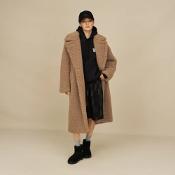 UGG Длинное плюшевое пальто Gertrude, песочный