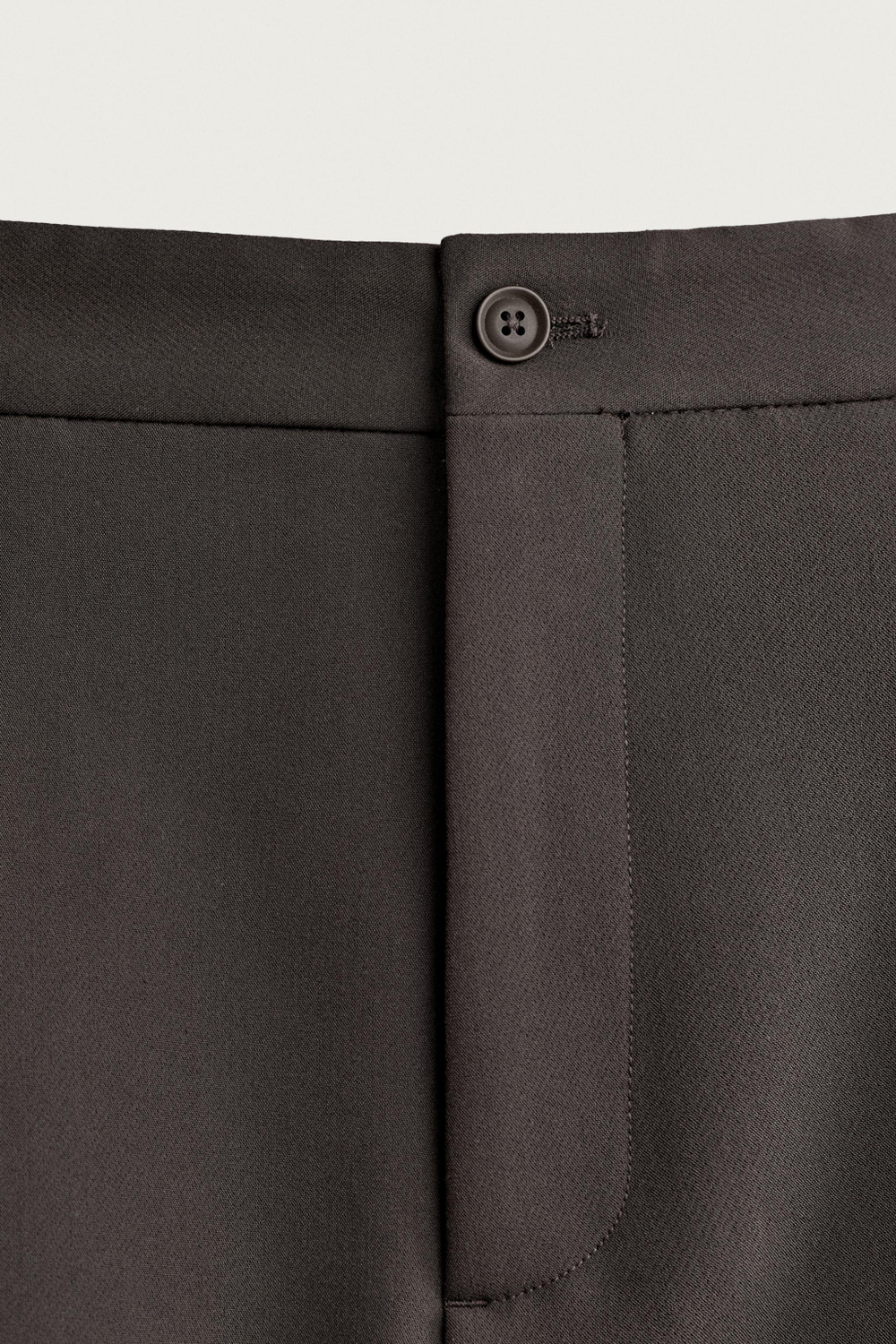 БРЮКИ RELAXED FIT СО СКЛАДКАМИ — ZARA · 8281/740