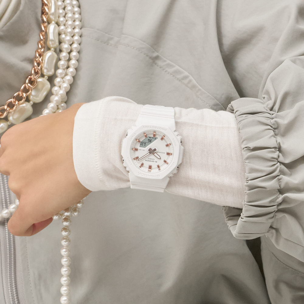 Женские наручные часы Casio G-Shock GMA-P2100M-7A