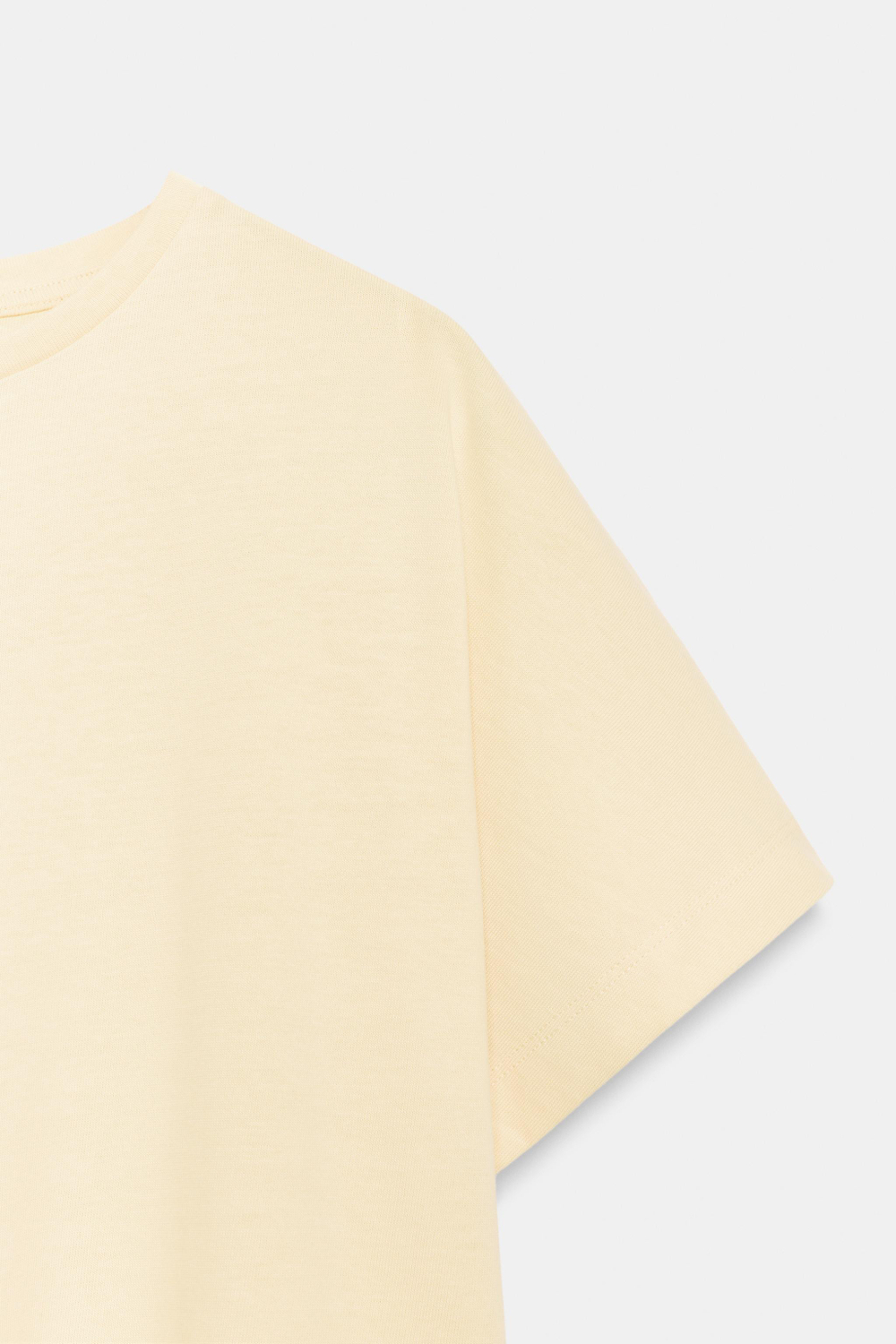 АСИММЕТРИЧНАЯ ФУТБОЛКА С КОРОТКИМИ РУКАВАМИ — ZARA