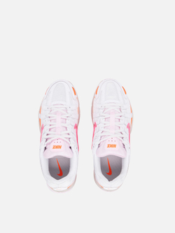 Кроссовки женские NIKE WMNS NIKE P-6000 BM