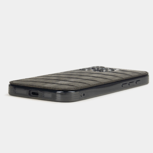 Чехол-накладка кожаная для iPhone 16 Pro Max, аллигатор коричневого цвета
