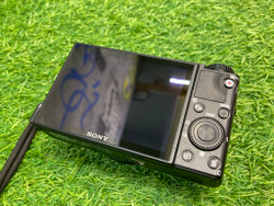 Sony DSC-RX100M6