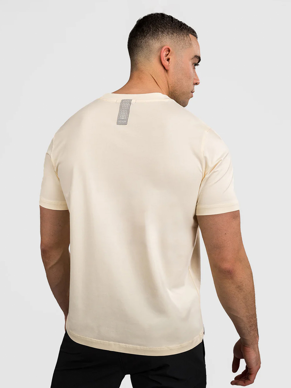 Футболка Venum Fly Off White