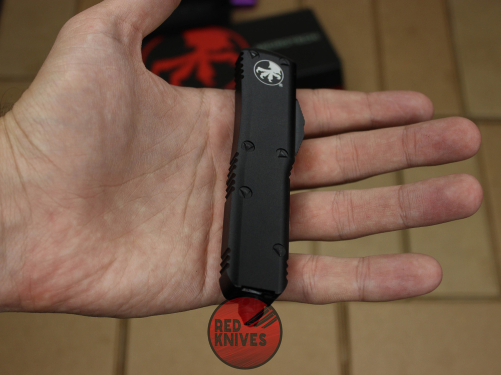Нож Microtech UTX-85 T/E - черная рукоять, танто клинок, черный RK-392