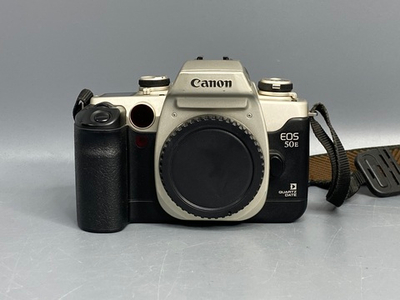Canon EOS 50E