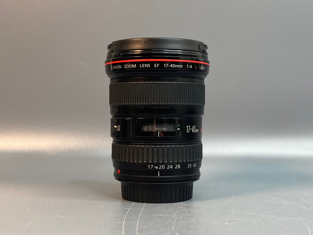 Canon EF 17–40mm f/4L USM