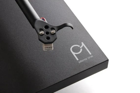 Rega Planar 1 Matte Black