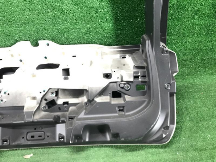 Крышка багажника Volvo XC60 2 (2017-н.в.)