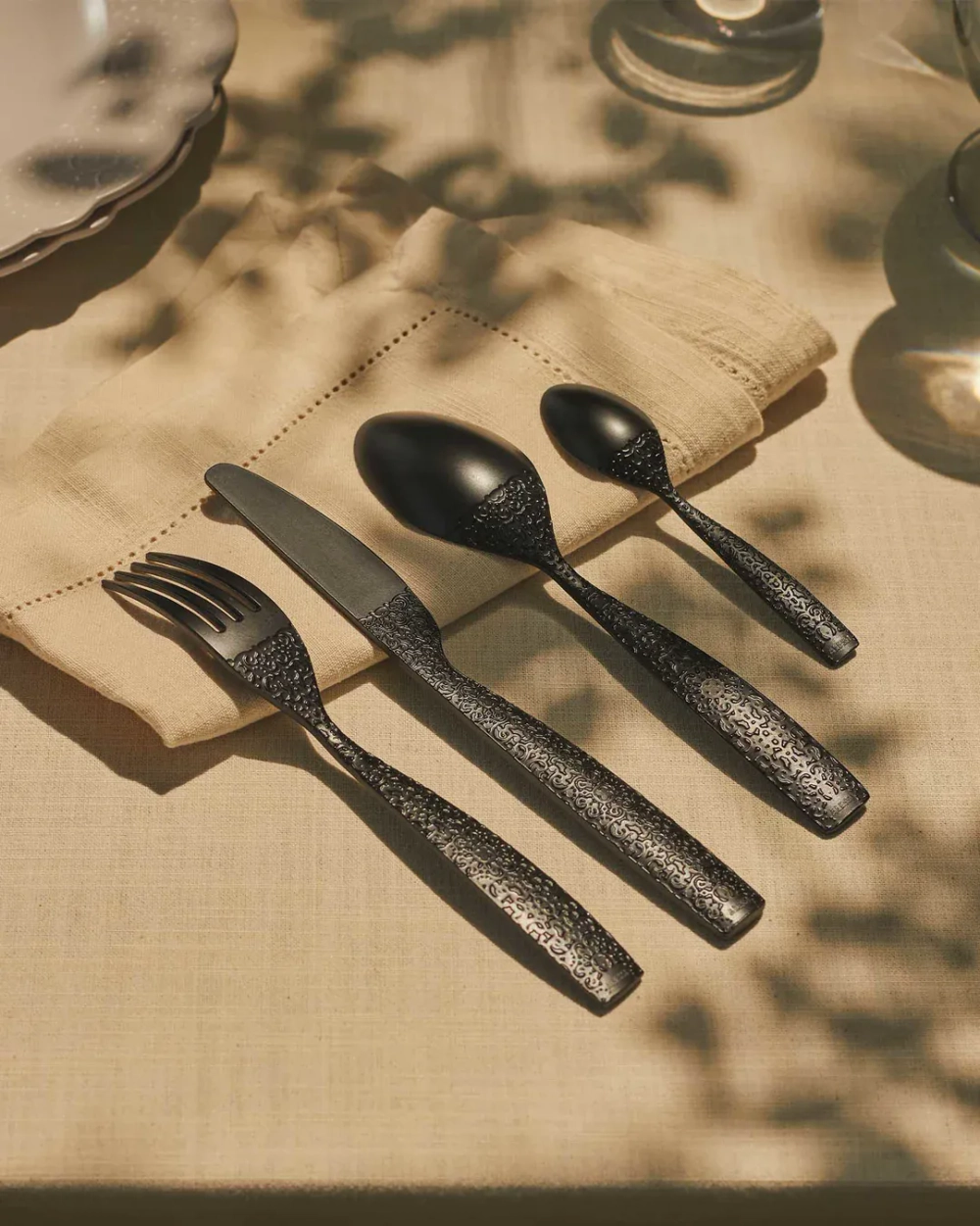 Alessi Набор столовых приборов 4 предмета Dressed en plein air EAN 8003299444380