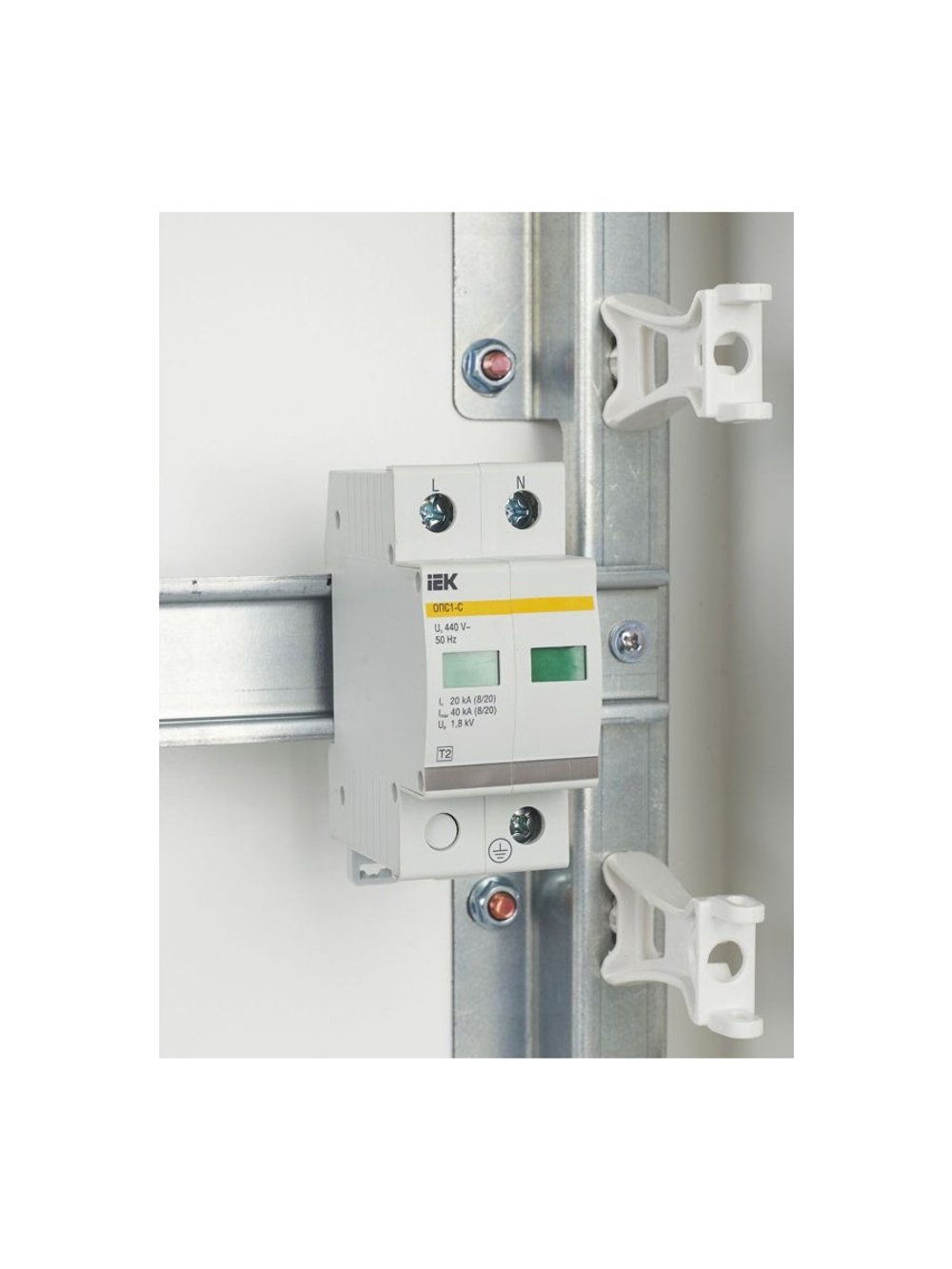 Ограничитель перенапряжения ОПС1-C 2P KARAT IEK MOP20-2-C