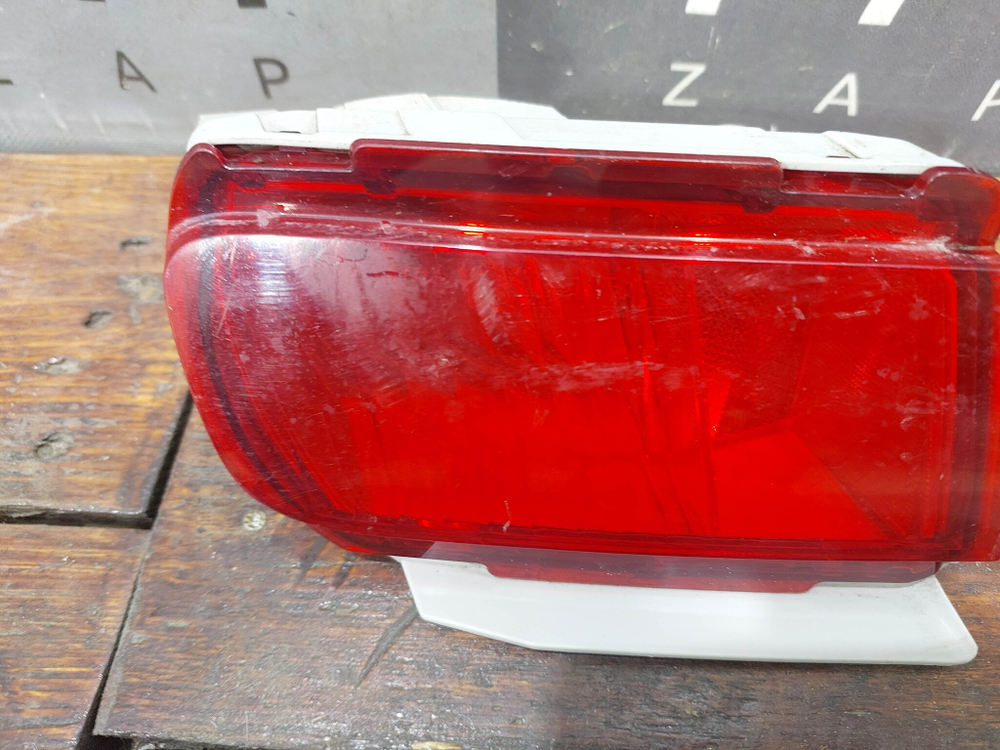 ПТФ задний правый Toyota Land Cruiser Prado 150 09-24 Б/У Оригинал 8158160240