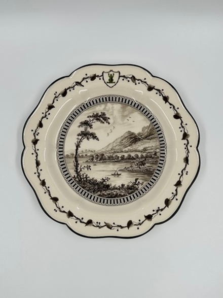 Тарелка Wedgwood «Зелёная лягушка» («View of Derwentwater»)