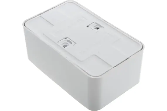 Розетка Systeme Electric BLANCA с заземлением двойная накладная белая 35769