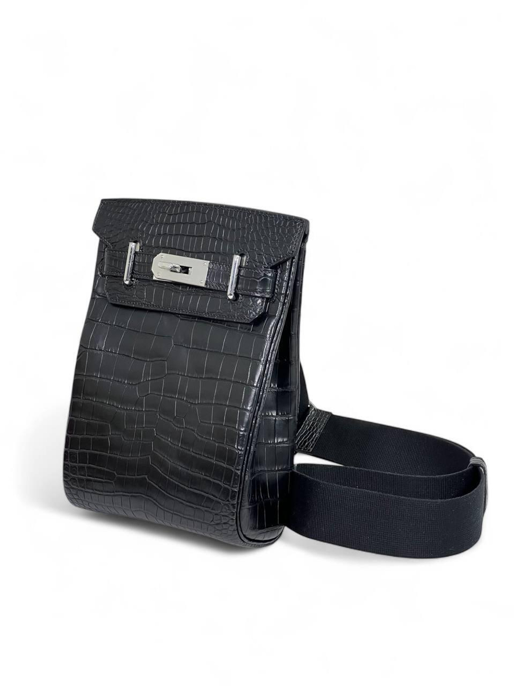 Сумка-слинг Hermes из кожи крокодила