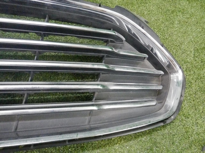 Решетка радиатора Ford Mondeo 5 (2014-2019)