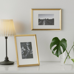 IKEA SILVERHÖJDEN  (ИКЕА СИЛВЕРХЁЙДЕН)  -  Рамка - золотистый 21х30 см