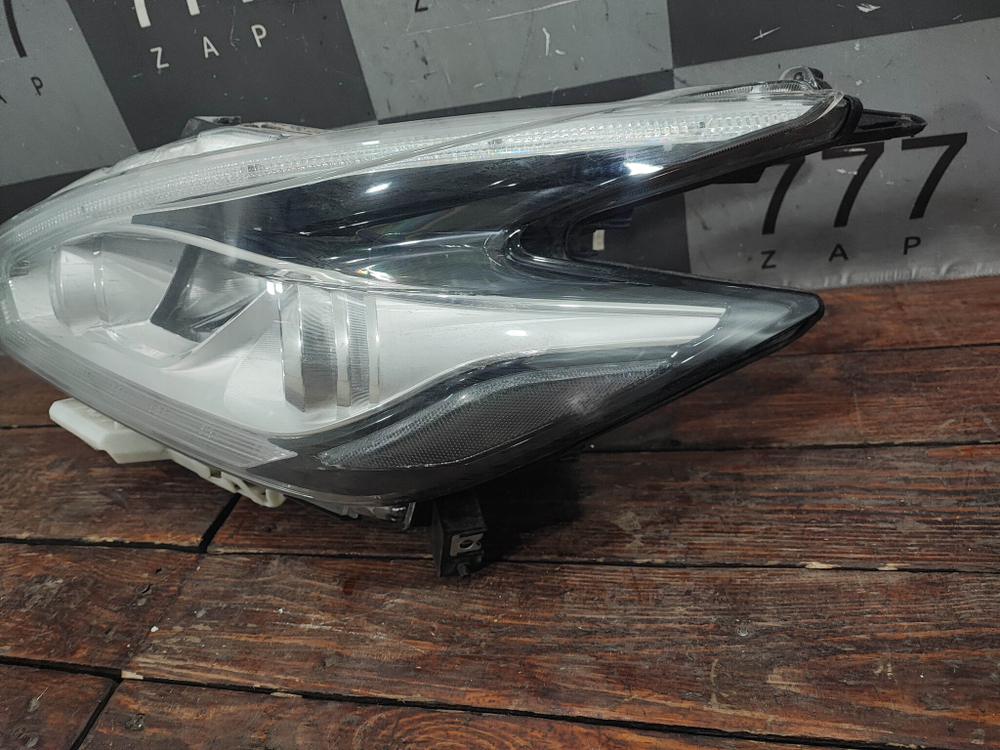 Фара левая LED Nissan Murano 3 (Z52) 14-22 Б/У Оригинал 260605BC5A