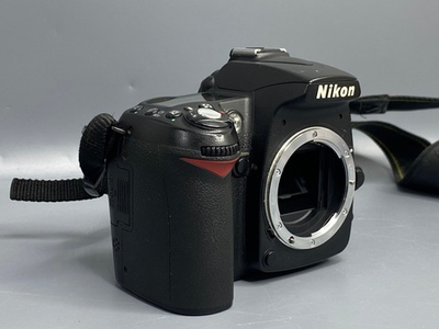 Nikon D90