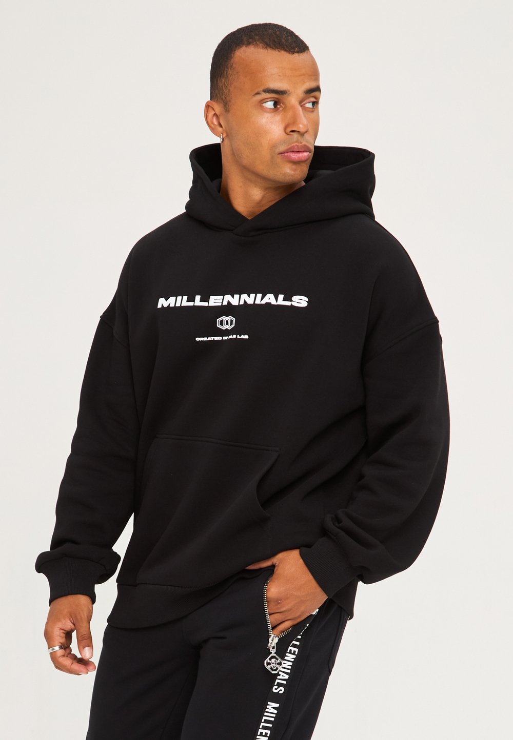 Худи MILLENNIALS BLACK
