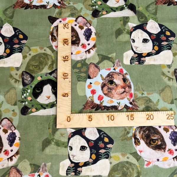 КОШКИ В ПЛАТОЧКАХ, 100% хлопок, отрез 55 см 2