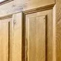Фото межкомнатной двери массив дуба с сучком Дверцов Авиано тон 17 остеклённая в деталях №1