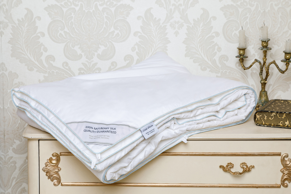 Шелковое одеяло 220x240 Luxe Dream Premium Silk