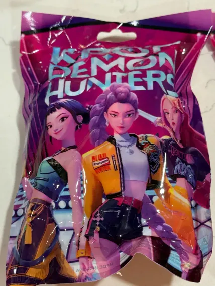 K-POP demon hunters 2 Sürpriz kart