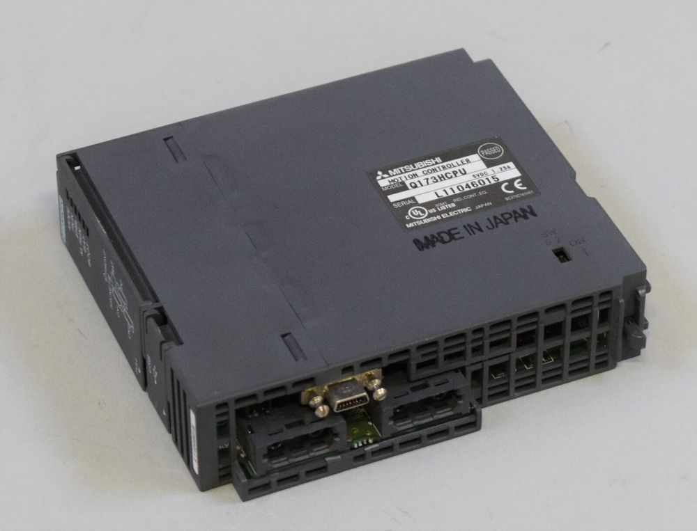 Б/у MITSUBISHI Q173HCPU Б/у MITSUBISHI Q173HCPU