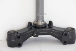 2DP-F3340-00. UNDER BRACKET COMP. Bottom Bridge . Fairing NMAX GPD150A, NMX, N-Max