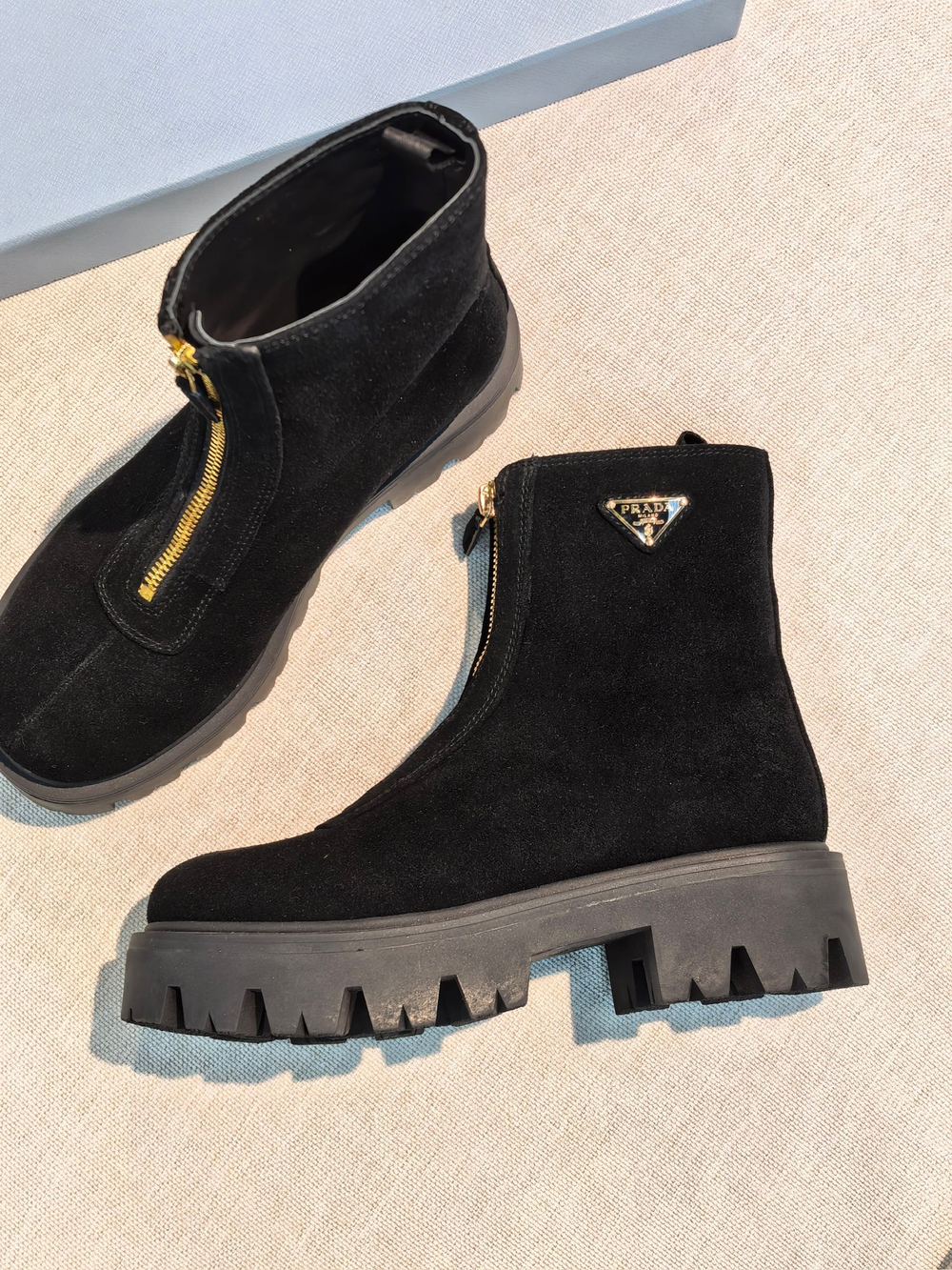 Ботинки Prada