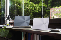 Ноутбук Asus ZenBook 14 UX435EG-A5049T 14; FHD/ Core i5 1135G7/ 8GB/ 512GB SSD/ no DVD/ GeForce MX450 2GB/ Cam/ BT/ WiFi/ NumberPad/ Win10 (90NB0SI7-M03230)